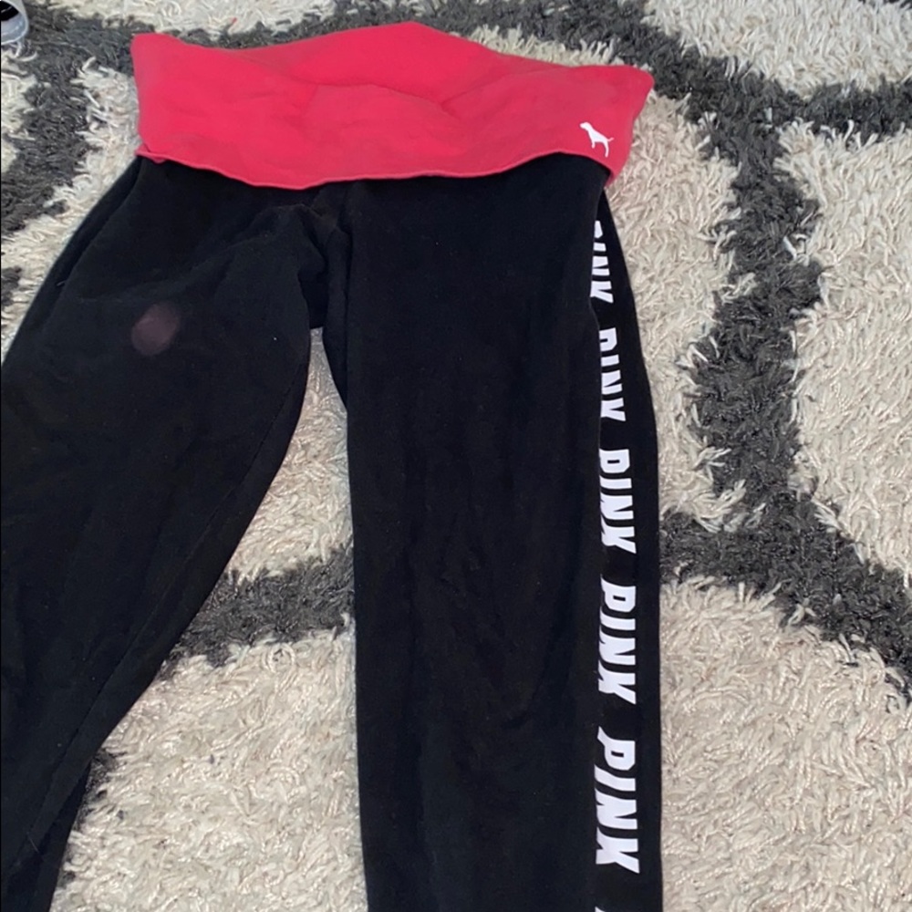 yoga pants